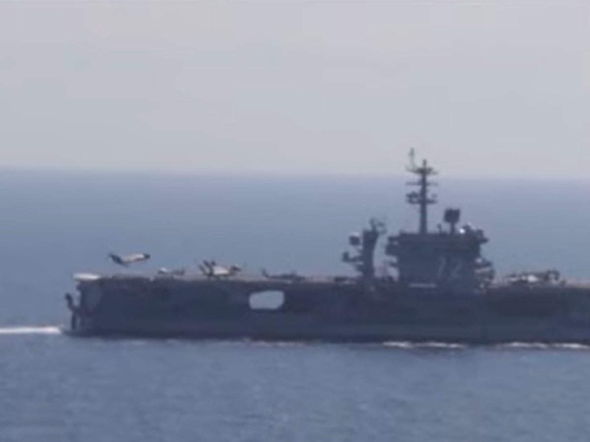 美國航母戰機擊落伊朗無人機　緊張局勢升級